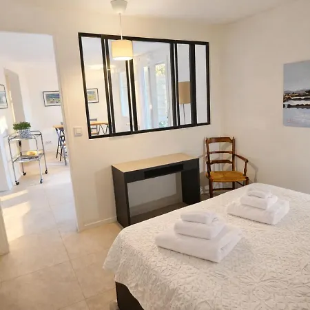 Janna Pool Panoramic Sea & Island Views *